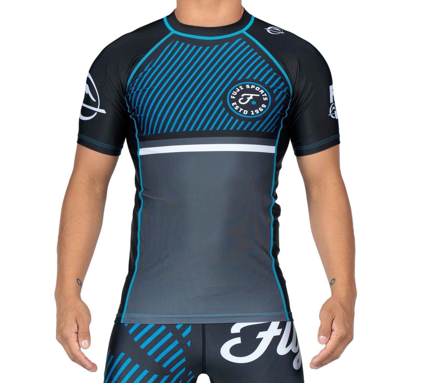 Fuji Script Short Sleeve Rash guard – Kinji San